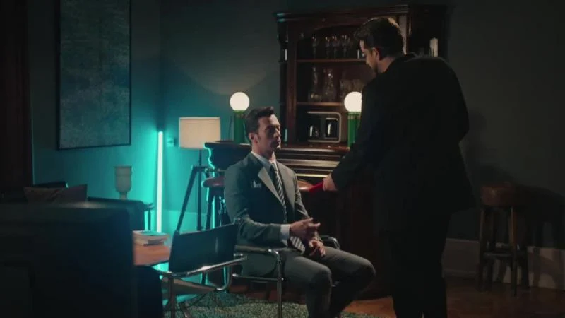 Кадры из сериала Девушка за стеклом 15 серия 1 сезон (2021)